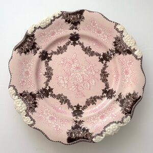 Anthropologie Vintage Shabby Chic Set of 2 Etruscan Festoon Salad Plates Pink
